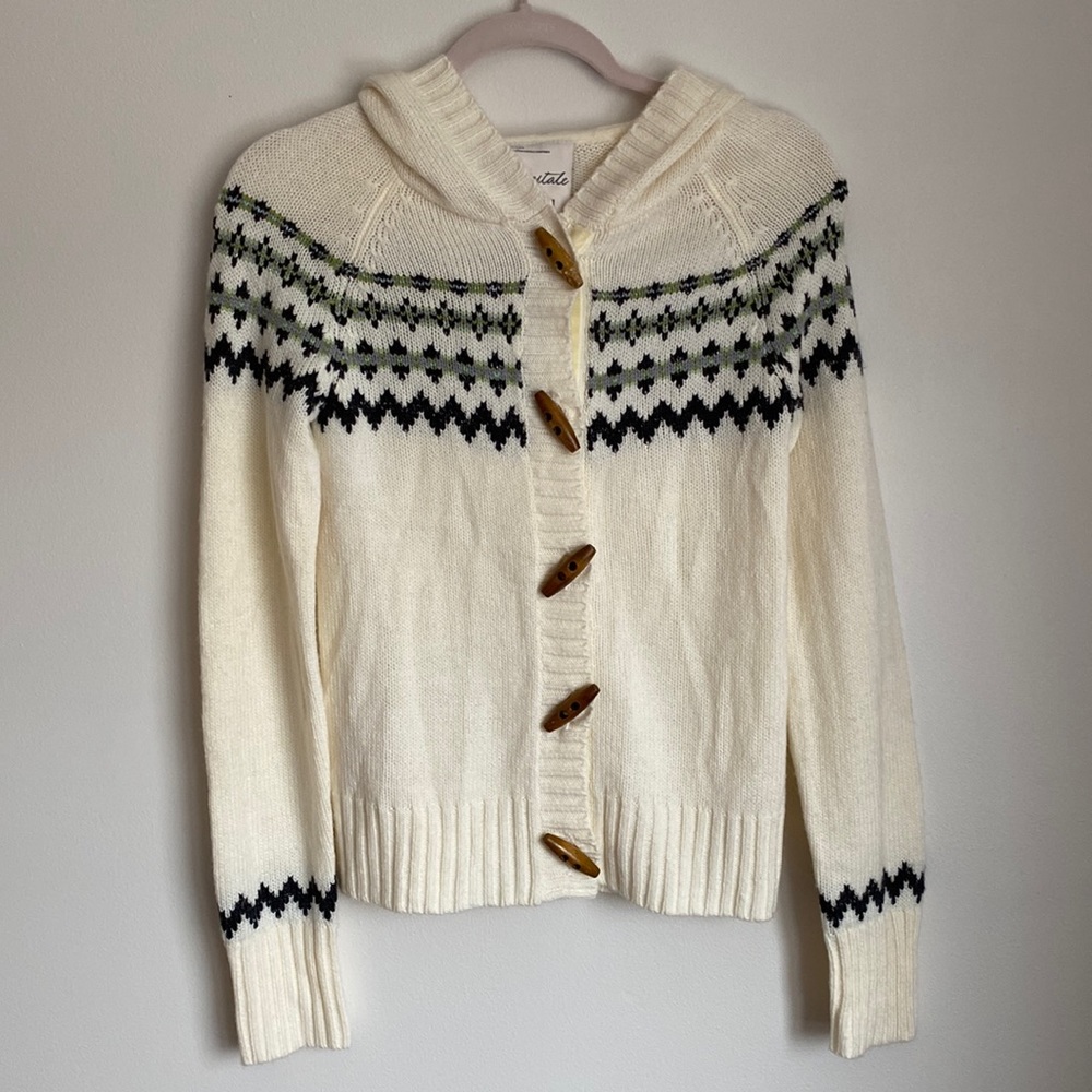 Aeropostale hooded knit cardigan sweater size medium. Ladies.